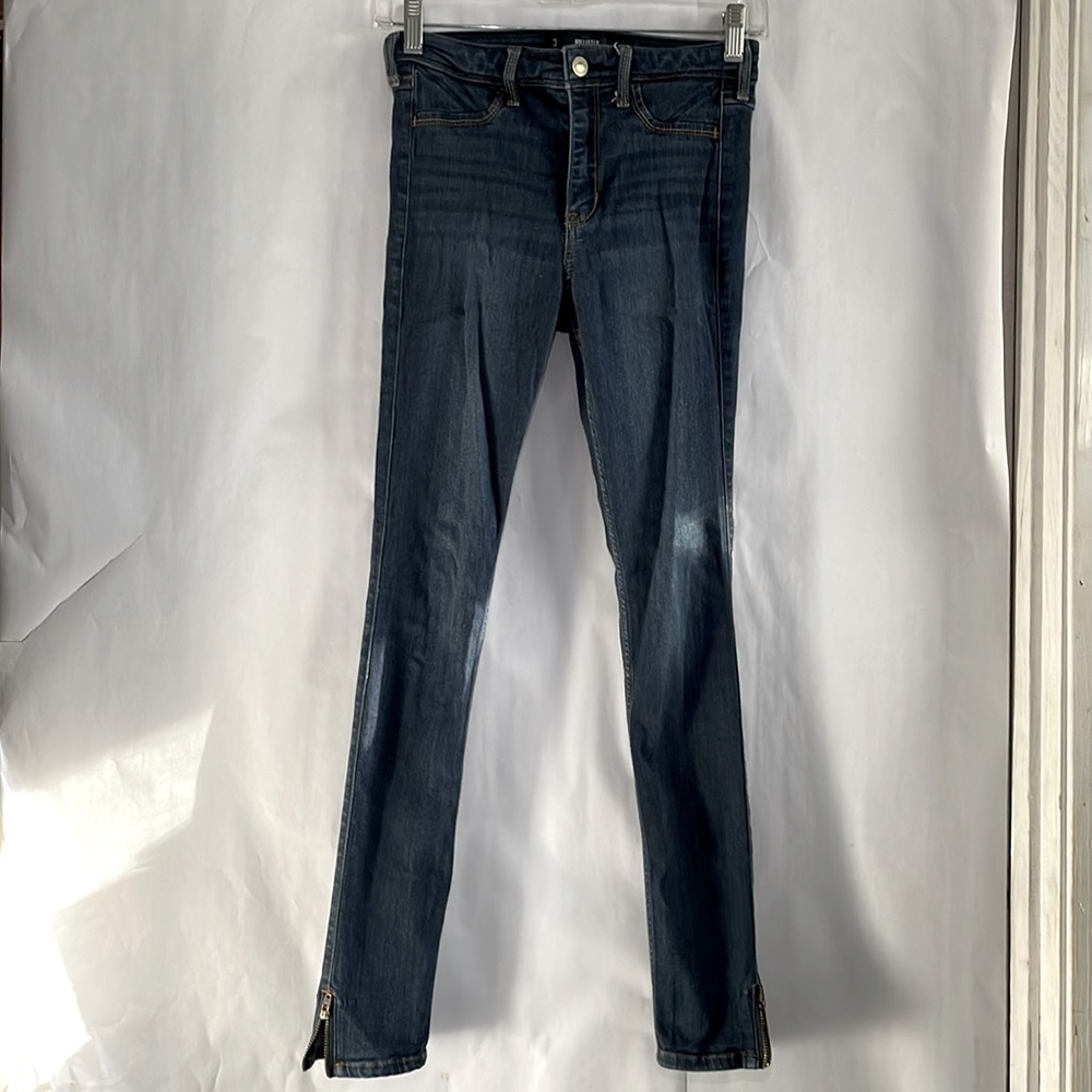 Hollister Jean Leggings High Rise Dark Wash, size 3, W26